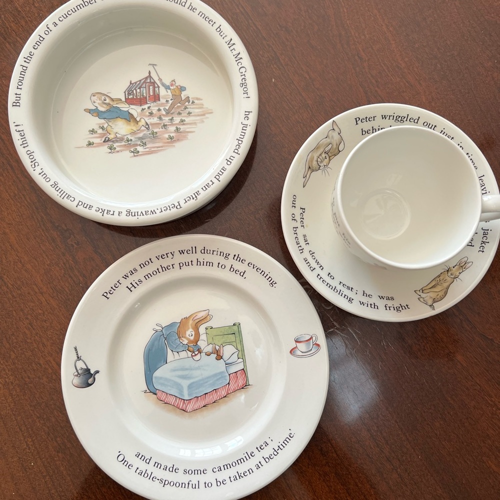 Wedgwood Children's Dining Set - White